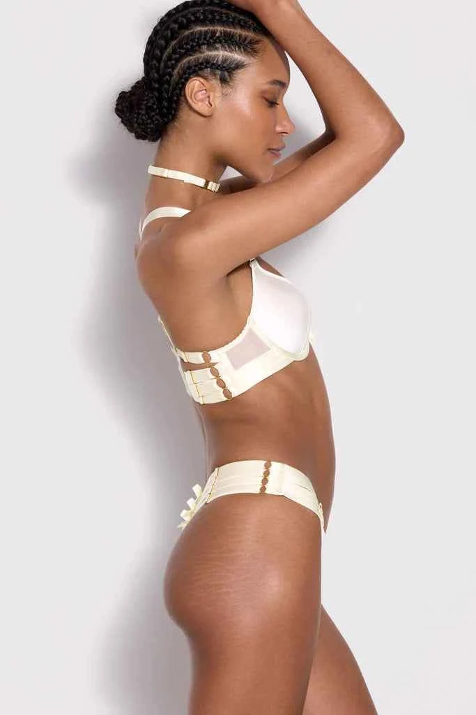Push-Up Bra